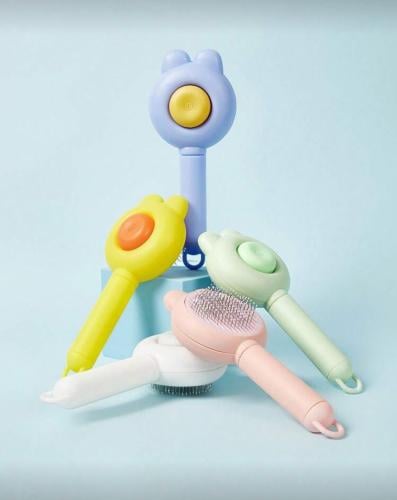 مشط للقطط برؤس ناعمة وضغاط لازالة الشعر بألوان مخت...