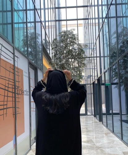 عباية سوداء عملية - 053