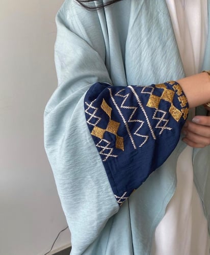 عباية كريب مغسول مع فستان - 069