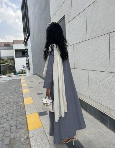 سوت رمادي - 171