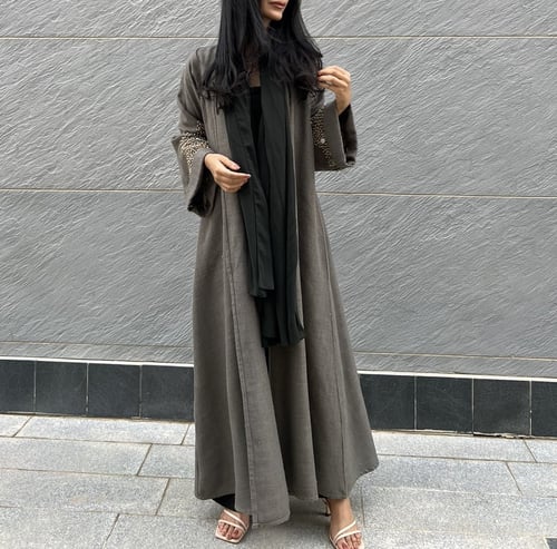 عباية صوف مع تطريز - 118