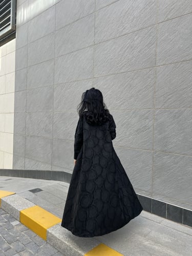 عباية سوداء x شك اسود - 180