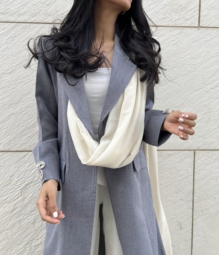 سوت رمادي - 171