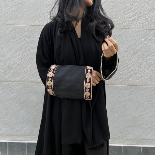 عباية سوداء x كلفة - 179