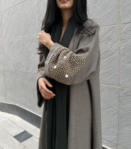 عباية صوف مع تطريز - 118