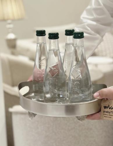 صينية تقديم