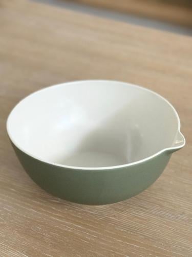 وعاء سيراميك