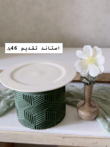 استاند تقديم فخار وسيراميك