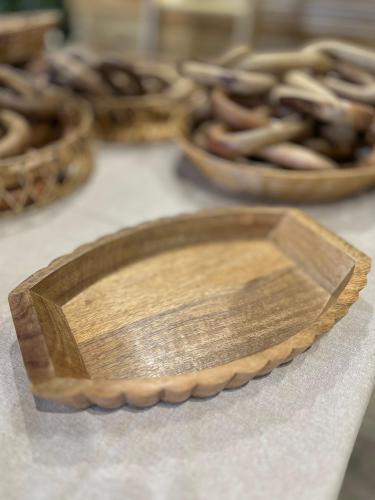 صينية تقديم خشبية