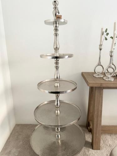 استاند الكاسترنق