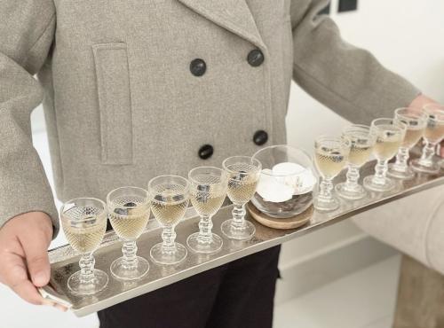 صينية تقديم