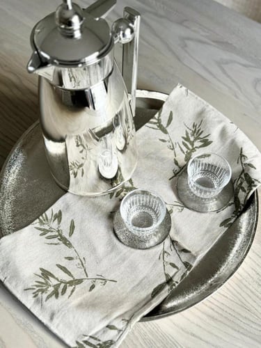 مفرش مربع صغير