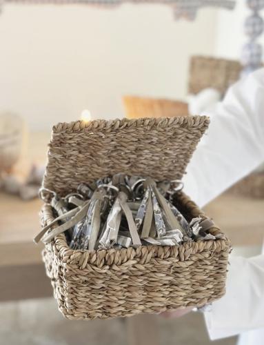 عيديات ميداليات أنيقة