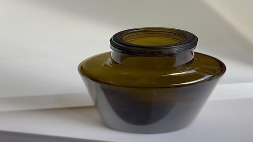 كرتون قوارير زجاجية خاص زيت زيتون دائري حجم 500 مل...