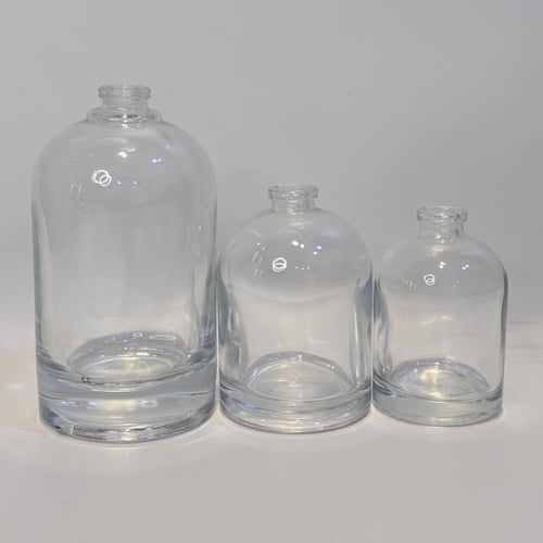 علب عطور بخاخ زجاجية 100 مل مع غطاء كبس باليد أسود...