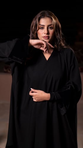 عبايات شتوية بشت مزينه بقطيف