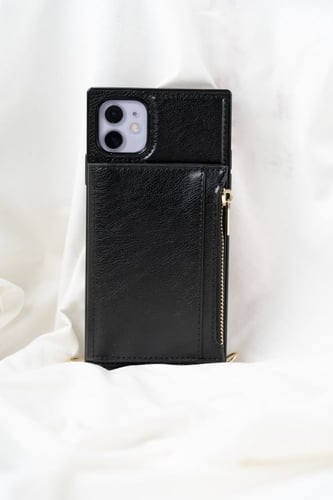 حقيبة وكفر جوال