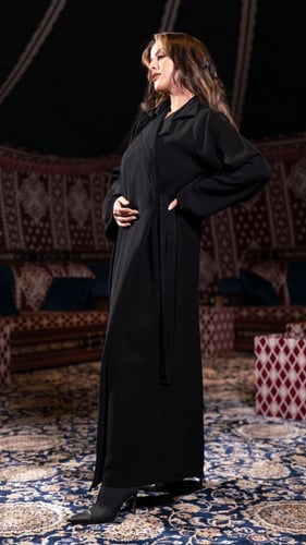 عباية رسمية لف بربطه جانبية