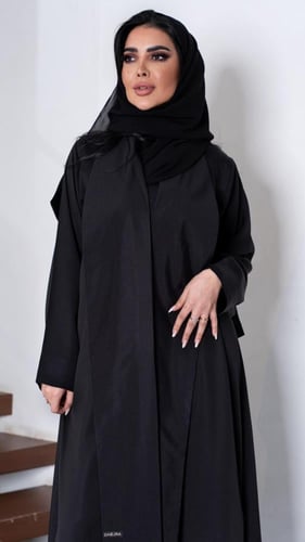 عباية بقصة مثنية من الامام