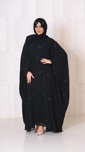 عباية بشت شيفون مطرزة