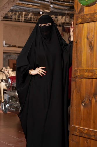 عباية رأس ب كم مطاط