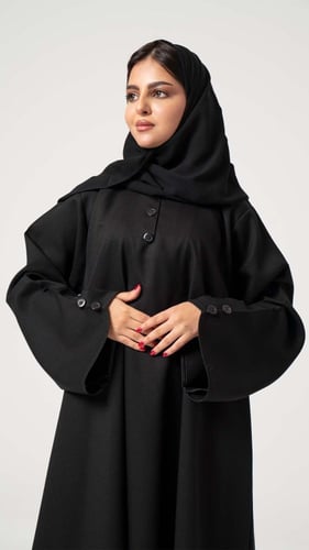 عباية مقفلة بياقه