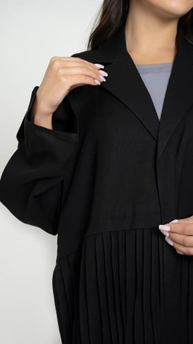 عباية رسمية بصفطات جانبية