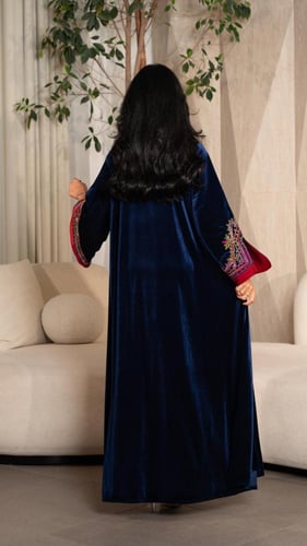 جلابية شتوية مخمل كحلي