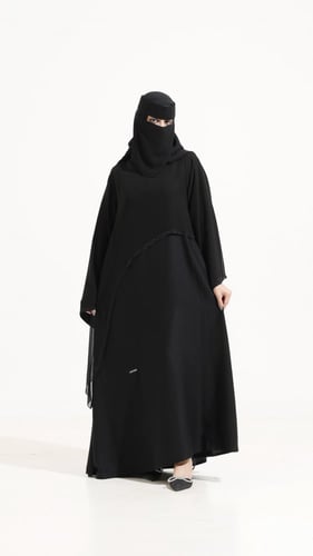 عباية طبقتين بقصه مزينه بفصوص