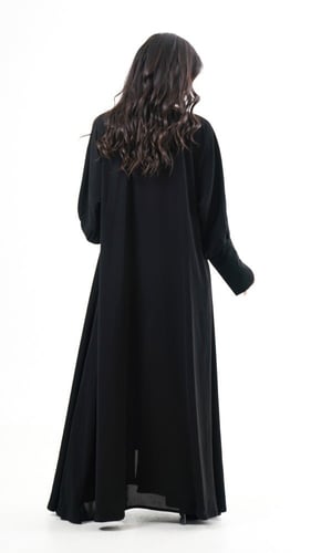 عباية كلوش بسحاب وازرار قماشية على الاكمام