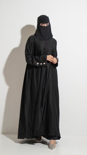 عباية سوداء بقصة جانبية
