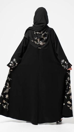 عباية كلوش بتطريز ورد