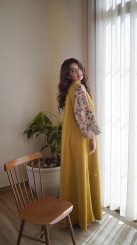 جلابية شتوية باكمام ملونة