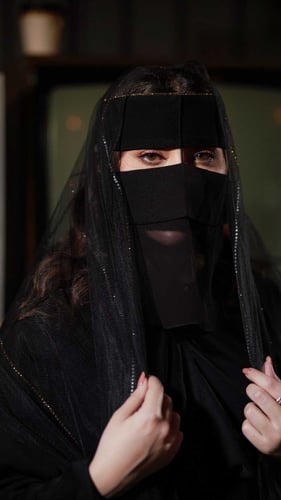 برقع طبقتين