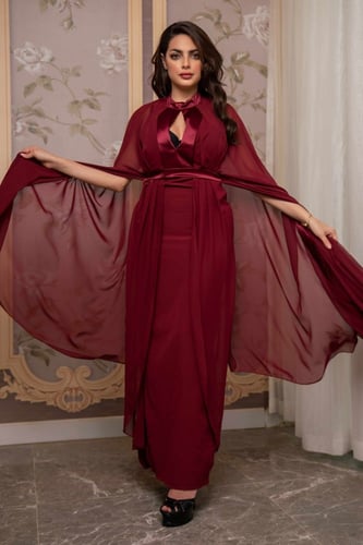 فستان سهرة عنابي