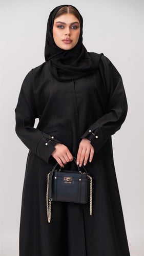 عباية بجيوب بأكسسوار اكمام