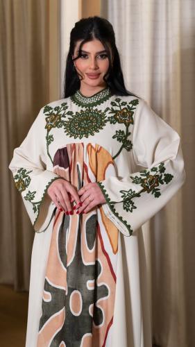 جلابية سكري مطرزة بزيتي