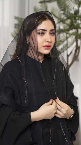 طرحة دانتيل