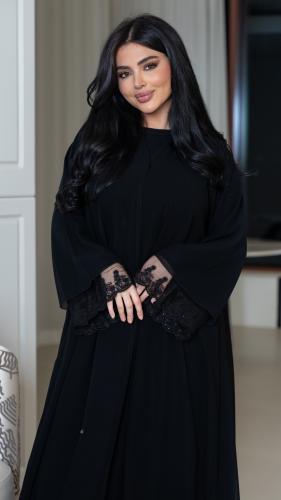 عباية مزينه بكرستال