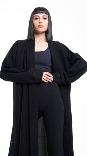 عباية مفتوحة بتطريز من الاسفل