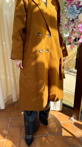 جاكيت شتوي بلون جملي