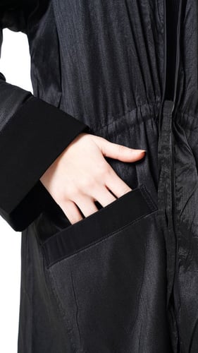 عبايه عمانية