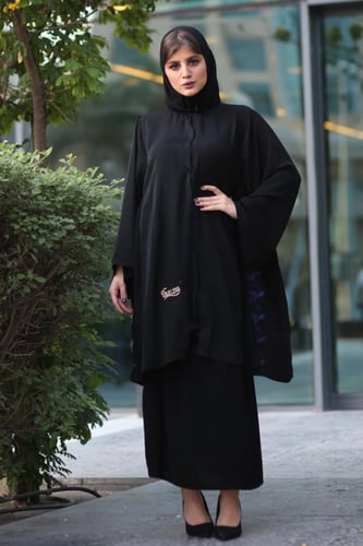 عبايه قطعتين منفصلة مطرزه