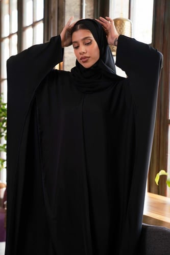 عباية بشت بقصة مميزة