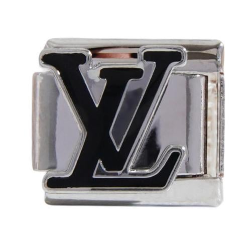 تشارم فضي لويس فيتون