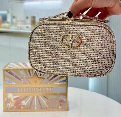 Dior Beauty bag with its box - Dior Limited Editio...