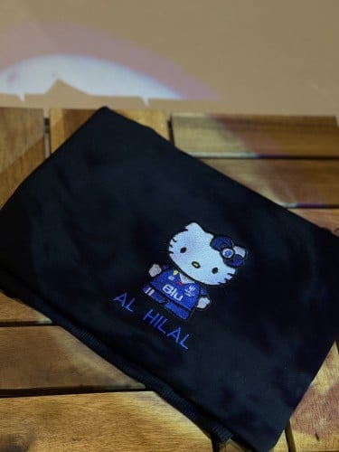 بلوفر هيلو كيتي الهلال