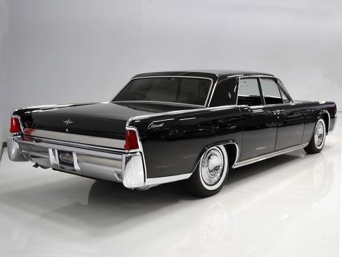 كتيب PDF طرق صيانة لينكون كونتيننتال 1964