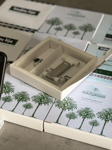 استاند + ستيكر للجوال - 10 حبات