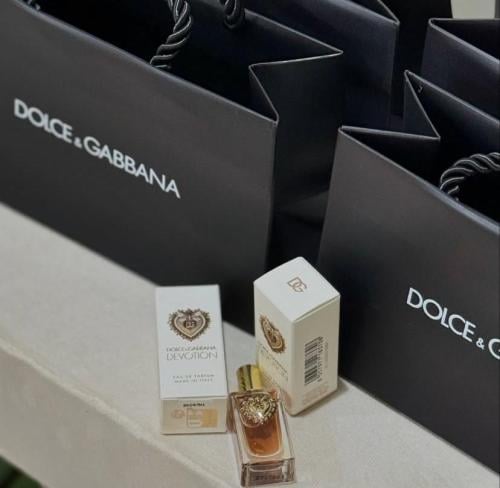 عطر دولتشي اند غابانا 5مل صب اصلي مع الكيس